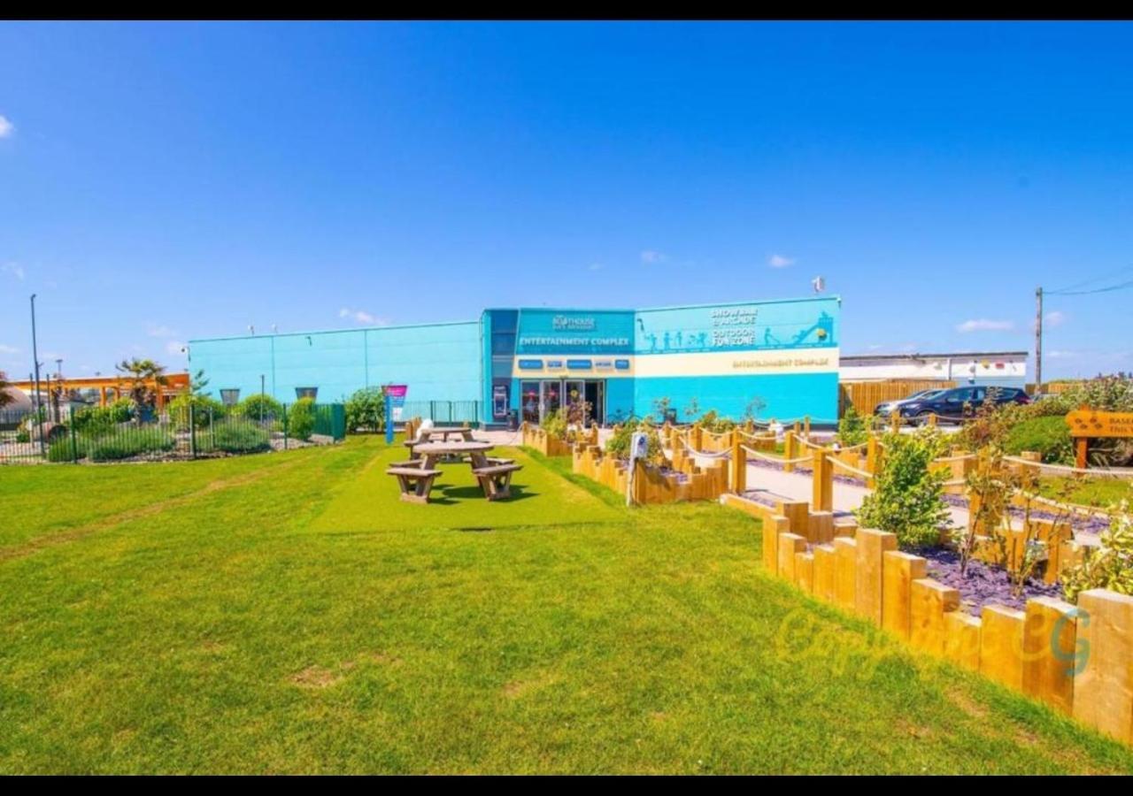 K105 - Chalet - Parkdean Camber Exterior photo